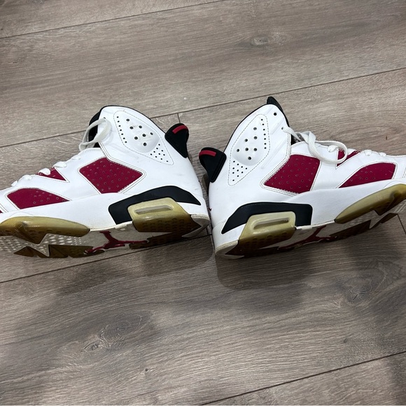 JORDAN • Men Air Jordan 6 Retro Carmine • sz 8 • Red, White, Black • - Picture 7 of 10